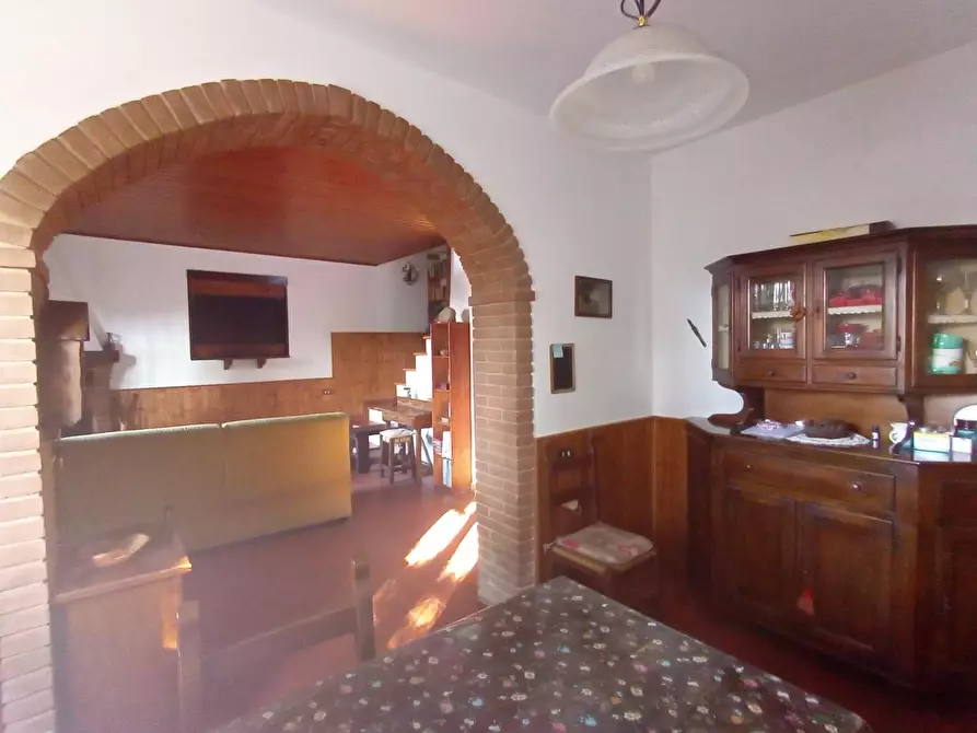 Immagine 9 di Terratetto in vendita  a Gambassi Terme