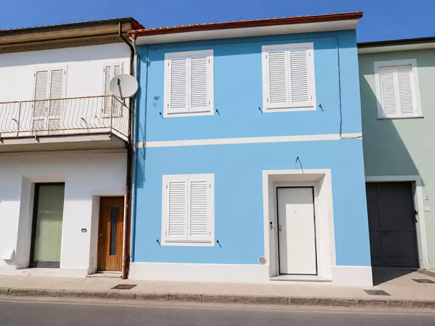 Immagine 1 di Terratetto in vendita  a San Giuliano Terme