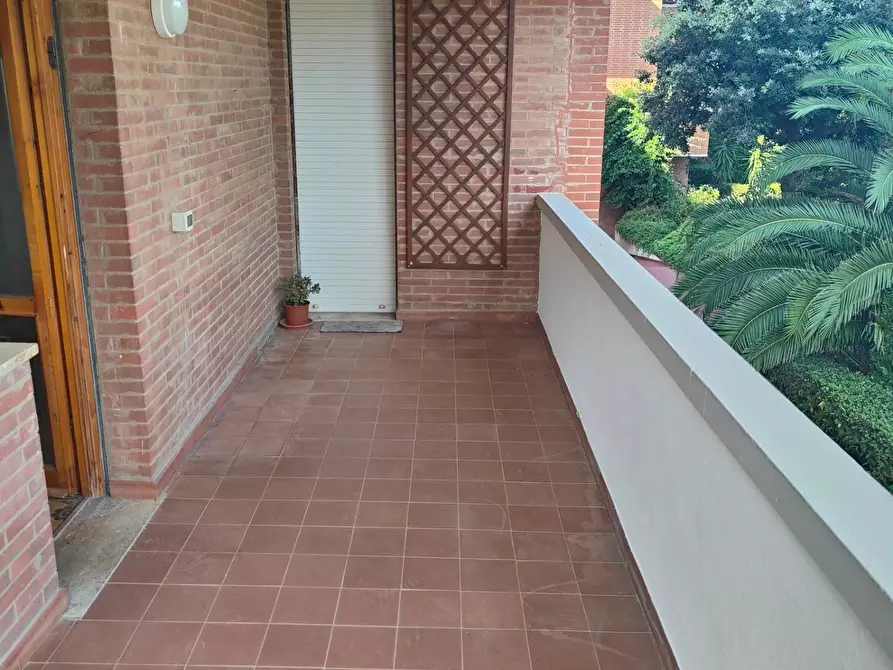 Immagine 3 di Appartamento in affitto  a Livorno