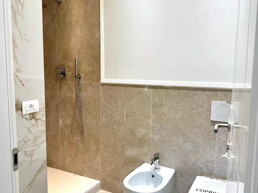 Immagine 15 di Appartamento in vendita  a Empoli