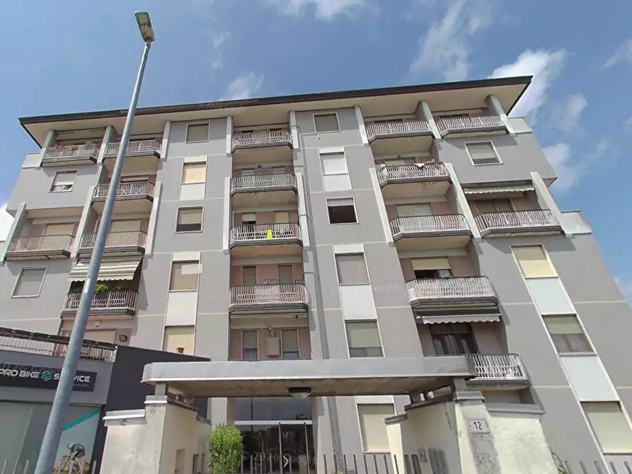 Immagine 2 di Appartamento in vendita  a Abbiategrasso