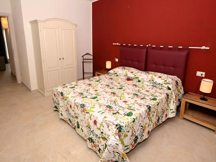 Immagine 13 di Casa colonica in vendita  a Cerreto Guidi