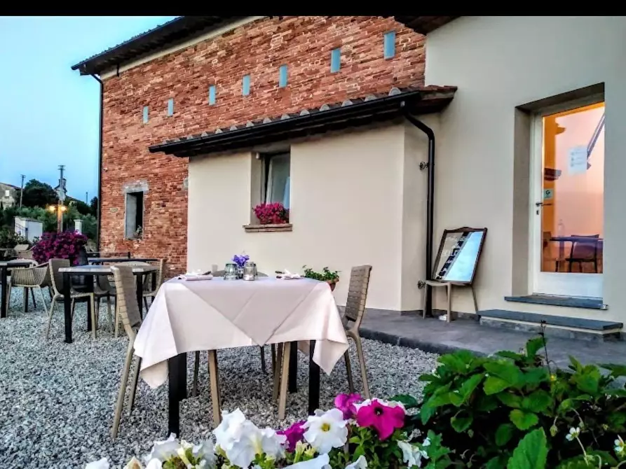 Immagine 3 di Casa colonica in vendita  a Cerreto Guidi
