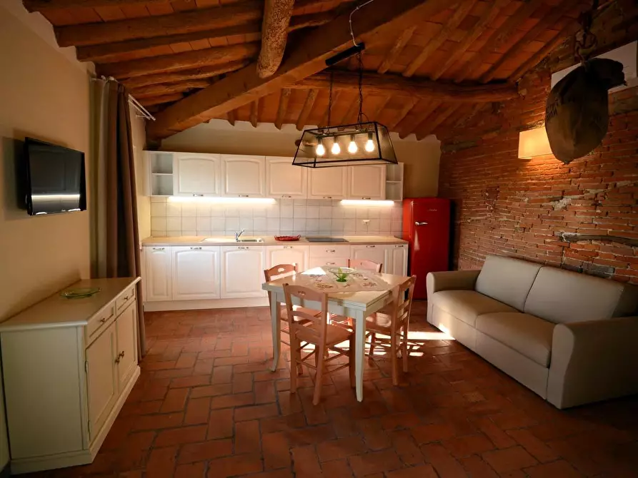 Immagine 8 di Casa colonica in vendita  a Cerreto Guidi
