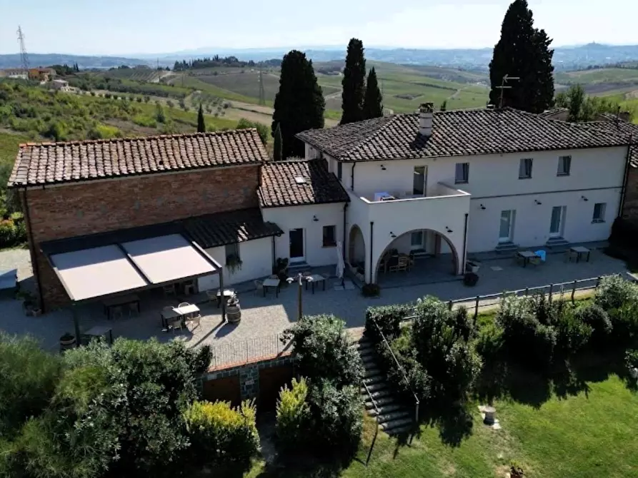 Immagine 1 di Casa colonica in vendita  a Cerreto Guidi