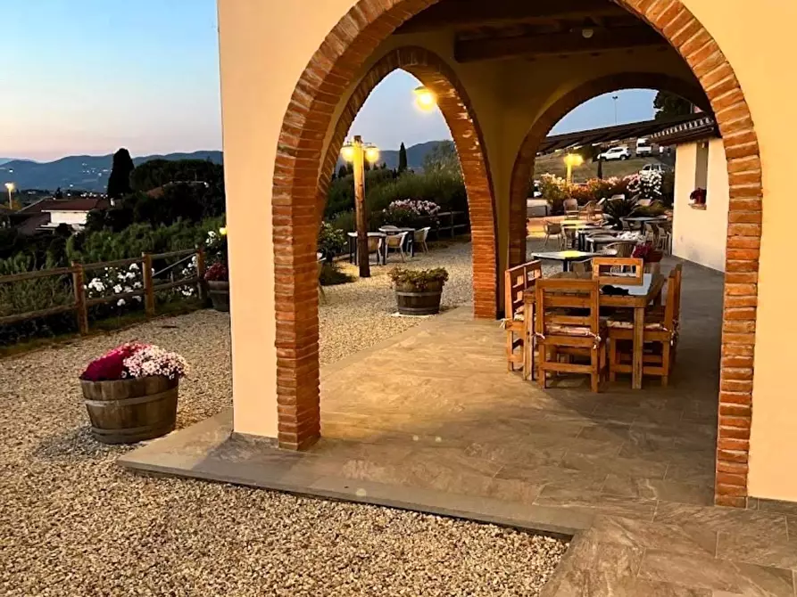 Immagine 4 di Casa colonica in vendita  a Cerreto Guidi