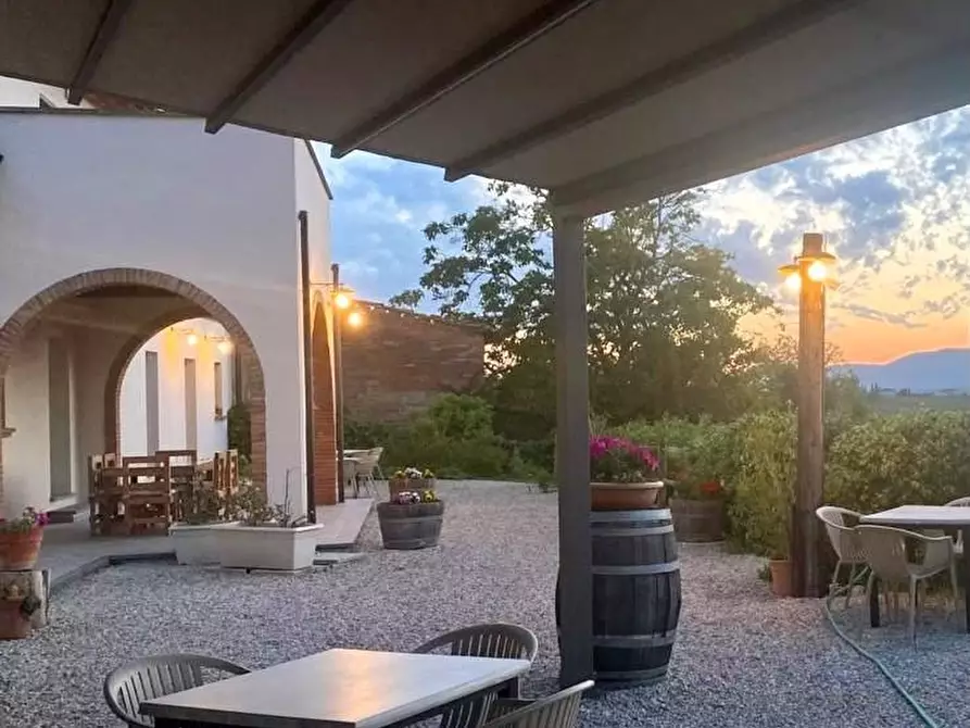 Immagine 17 di Casa colonica in vendita  a Cerreto Guidi