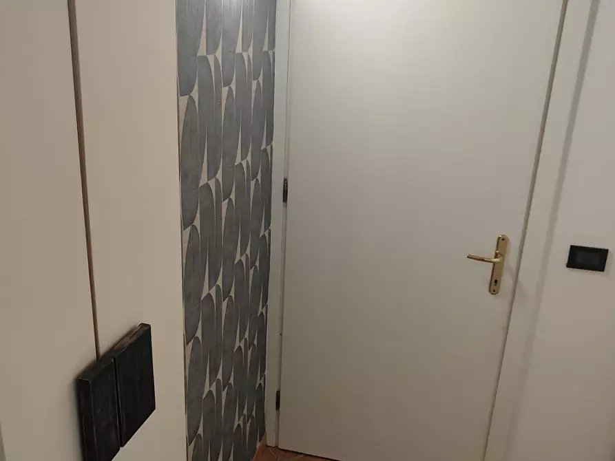 Immagine 22 di Appartamento in affitto  a Livorno