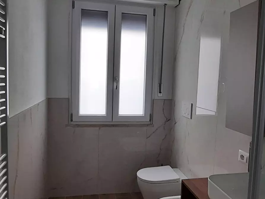 Immagine 21 di Appartamento in affitto  a Pisa