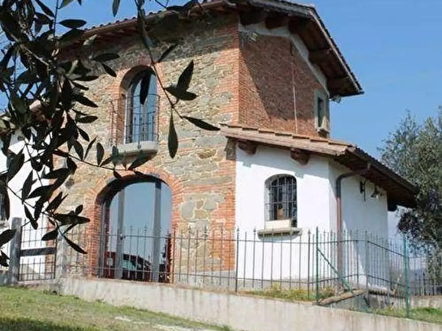 Immagine 3 di Rustico / casale in vendita  a Vinci