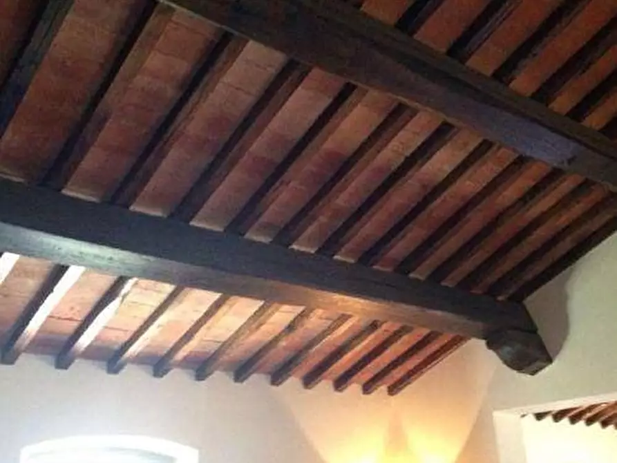 Immagine 9 di Rustico / casale in vendita  a Vinci