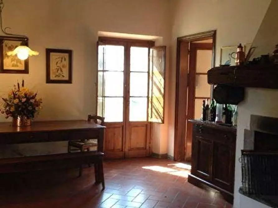 Immagine 2 di Rustico / casale in vendita  a Vinci