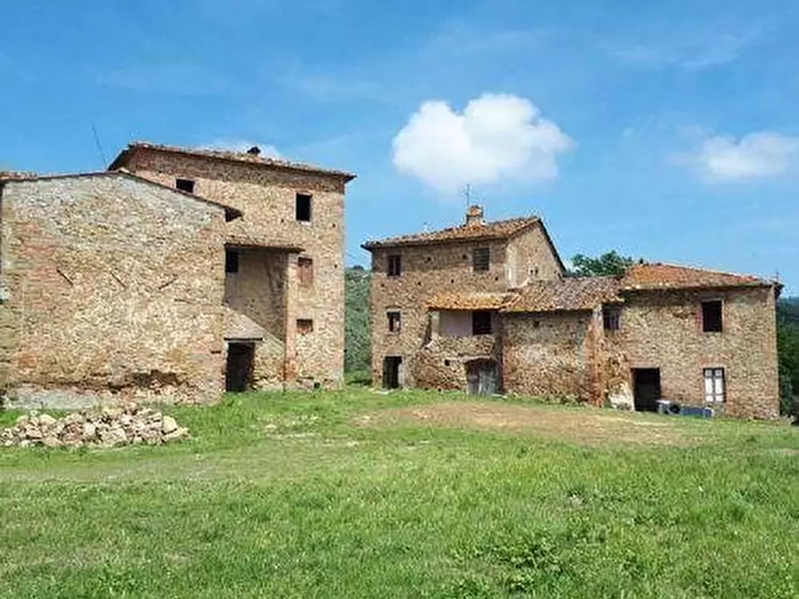 Immagine 5 di Rustico / casale in vendita  a Vinci
