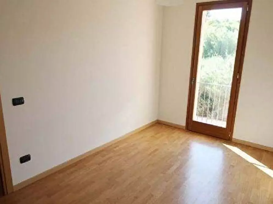 Immagine 17 di Appartamento in vendita  a Vinci