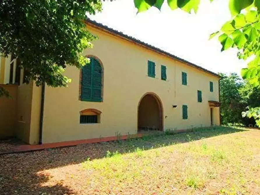Immagine 6 di Casa colonica in vendita  a Vinci