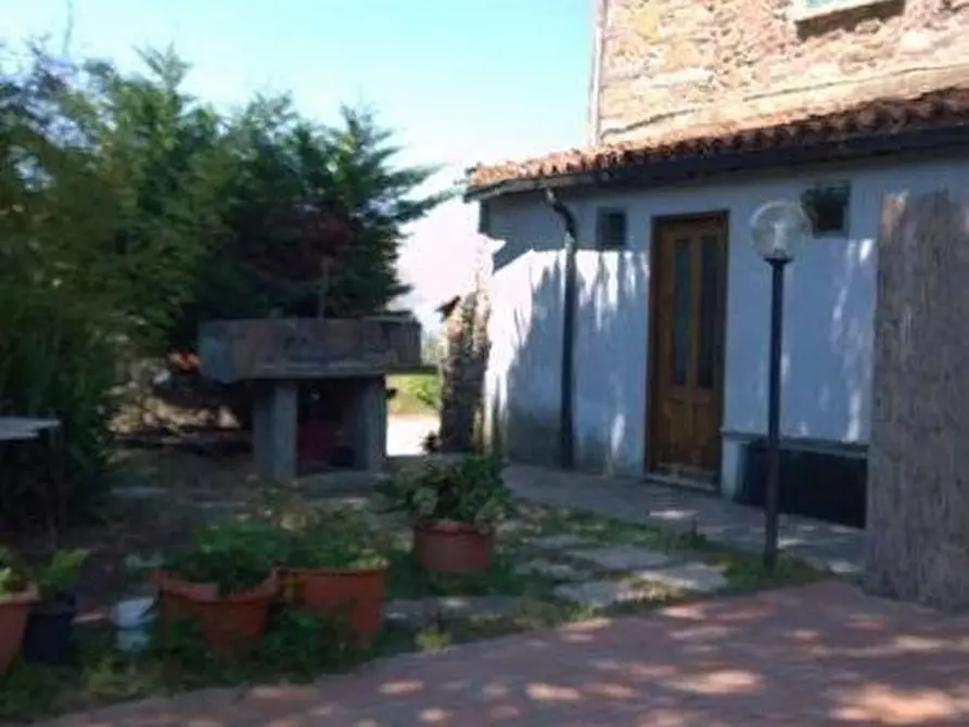 Immagine 6 di Casa colonica in vendita  a Vinci