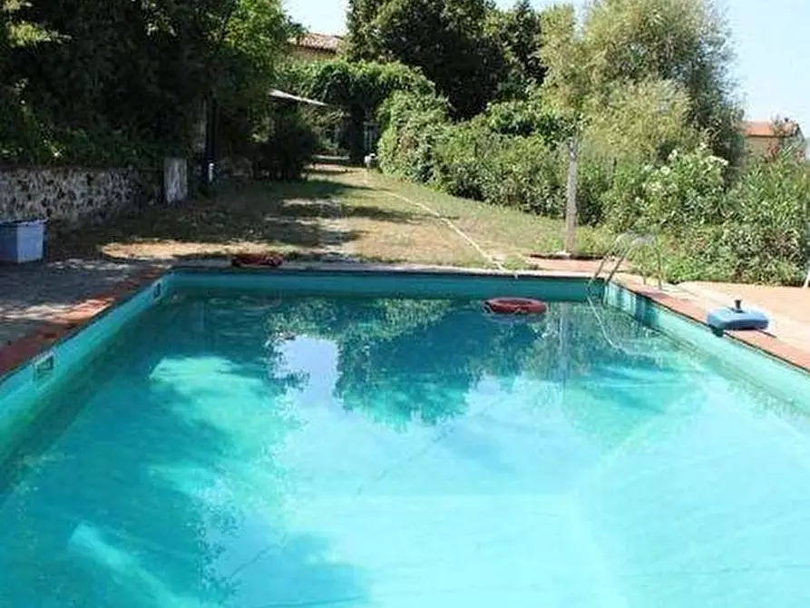 Immagine 4 di Casa colonica in vendita  a Vinci