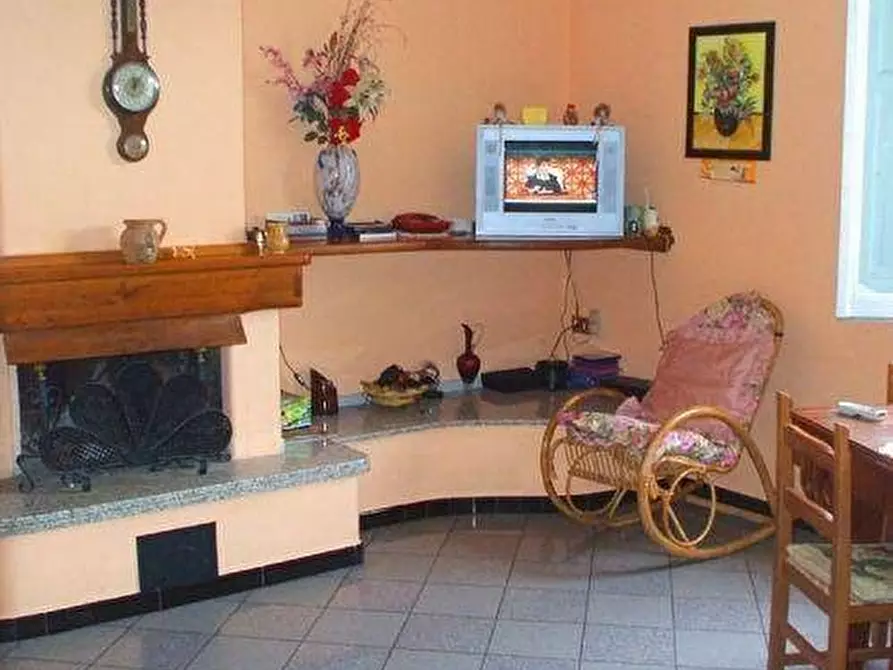 Immagine 3 di Rustico / casale in vendita  a Vinci