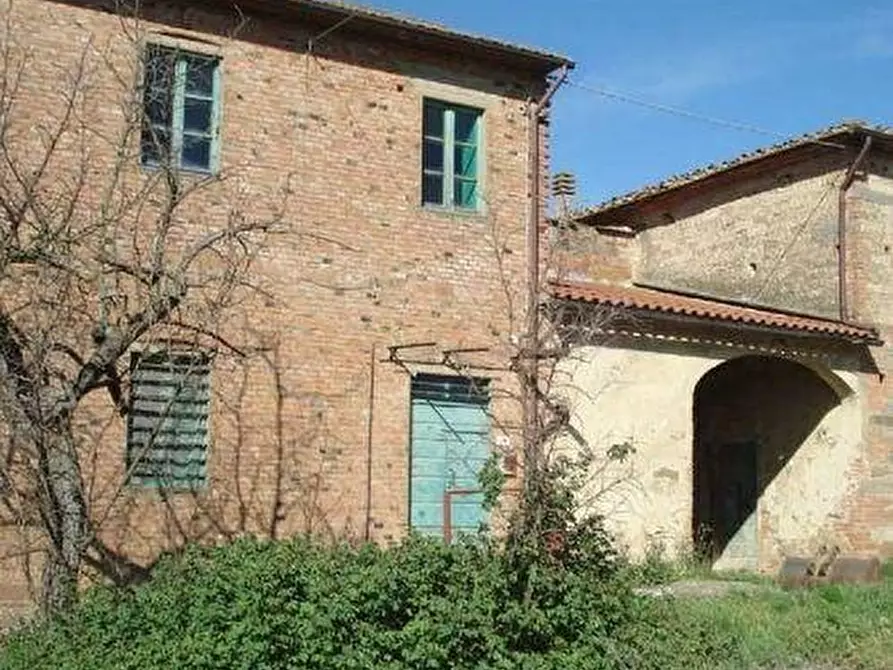 Immagine 4 di Casa colonica in vendita  a Vinci