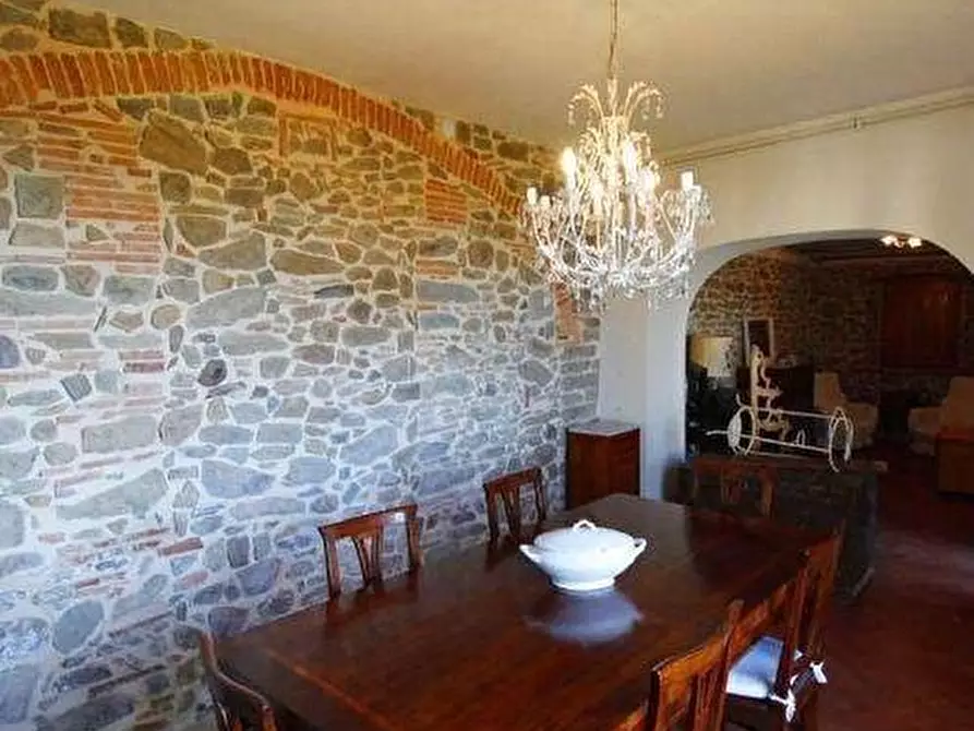 Immagine 5 di Rustico / casale in vendita  a Vinci