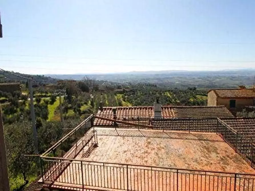 Immagine 3 di Rustico / casale in vendita  a Vinci