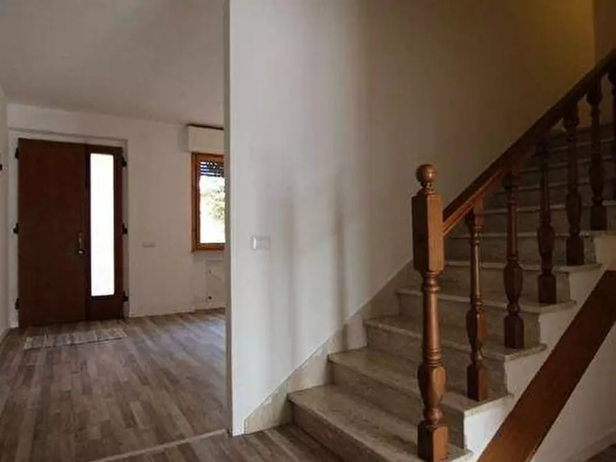 Immagine 15 di Terratetto in vendita  a Vinci