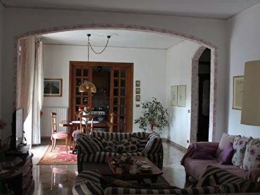 Immagine 4 di Appartamento in vendita  a Vinci