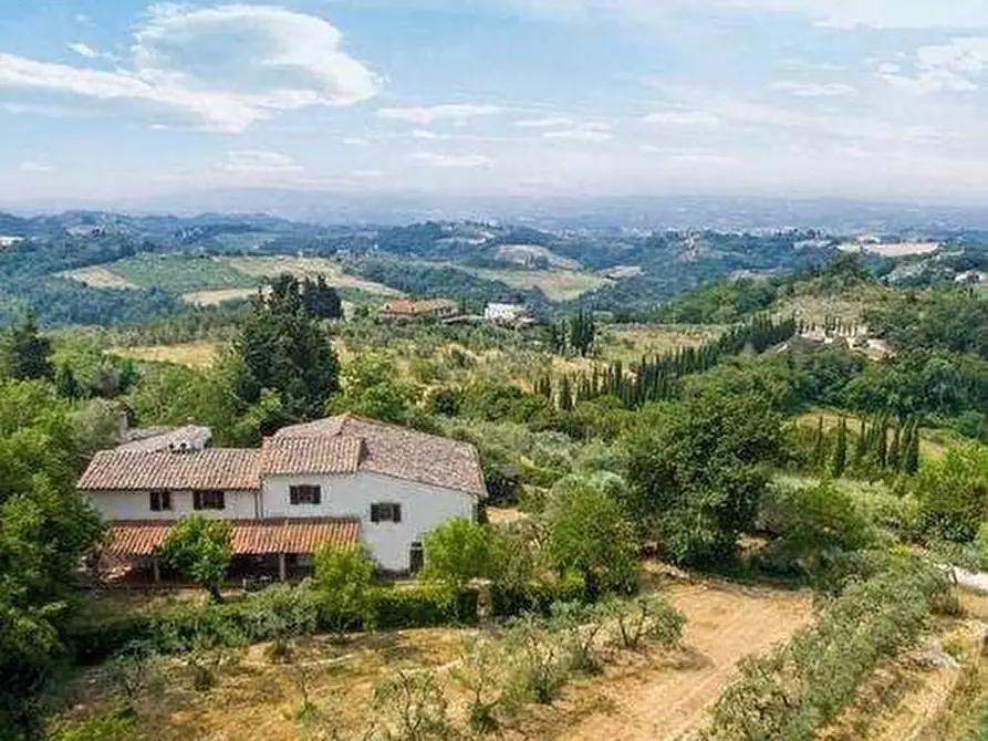 Immagine 4 di Casa colonica in vendita  a Montespertoli