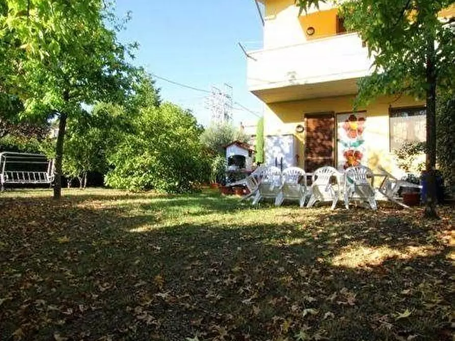 Immagine 2 di Villetta a schiera in vendita  a Lamporecchio