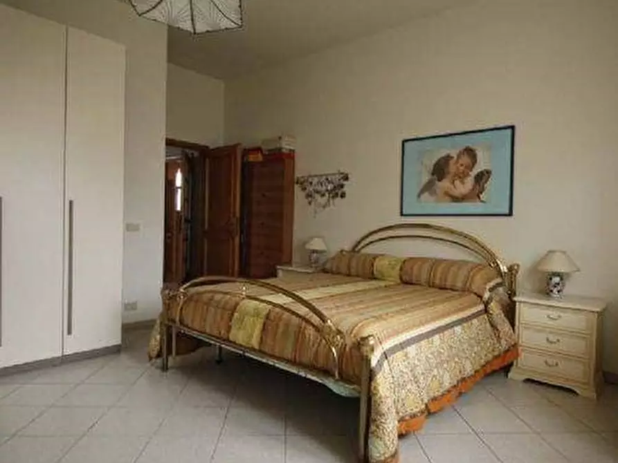 Immagine 14 di Villa in vendita  a Lamporecchio