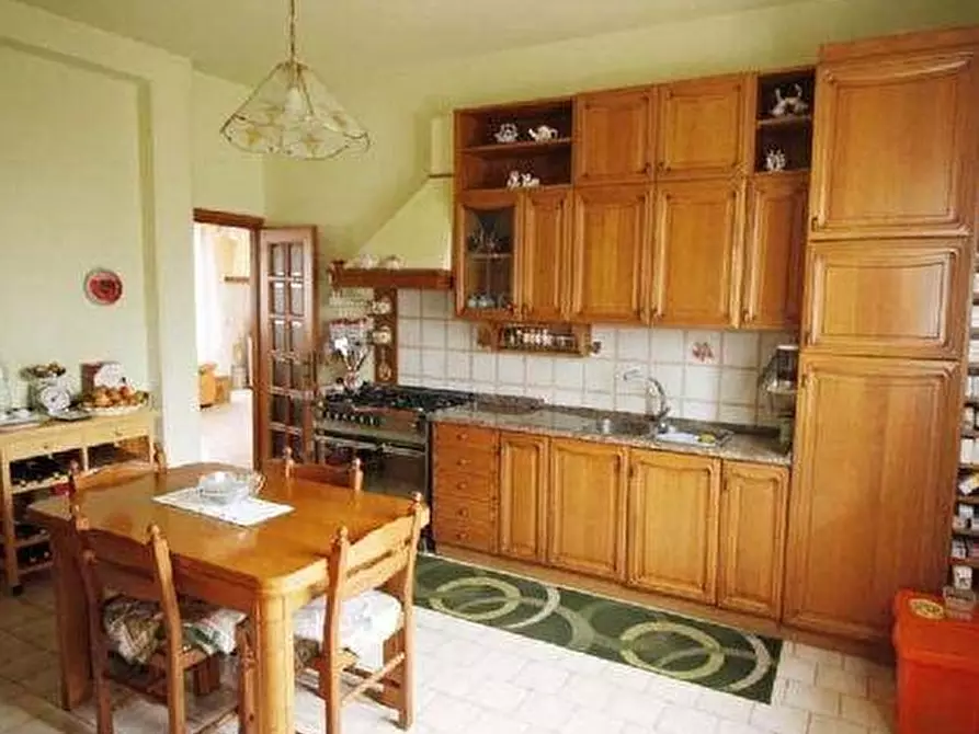 Immagine 11 di Villa in vendita  a Lamporecchio