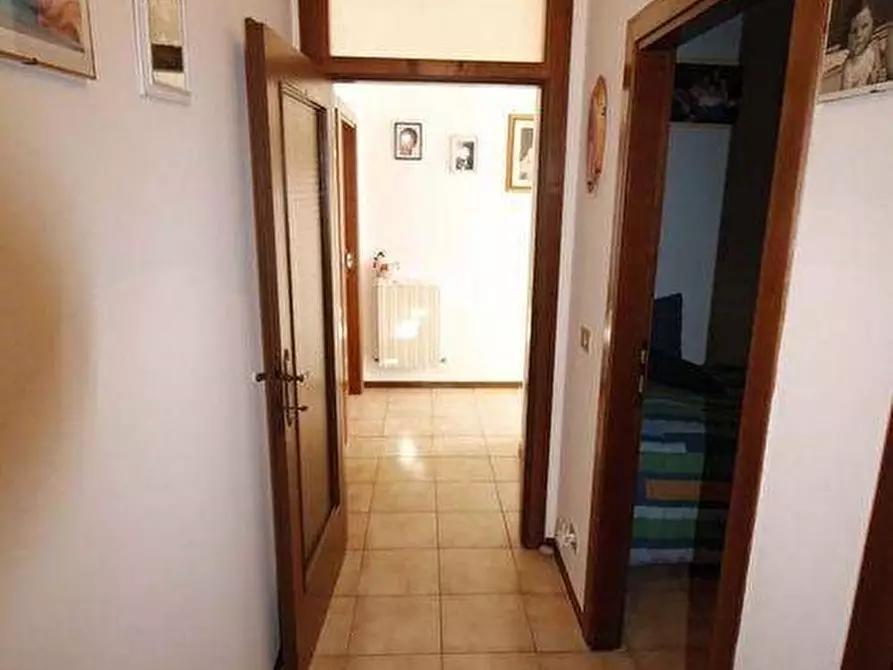 Immagine 6 di Appartamento in vendita  a Cerreto Guidi