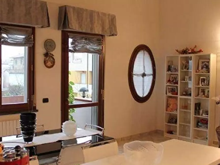 Immagine 9 di Appartamento in vendita  a Cerreto Guidi