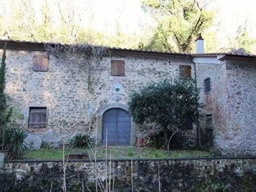 Immagine 16 di Rustico / casale in vendita  a Vinci