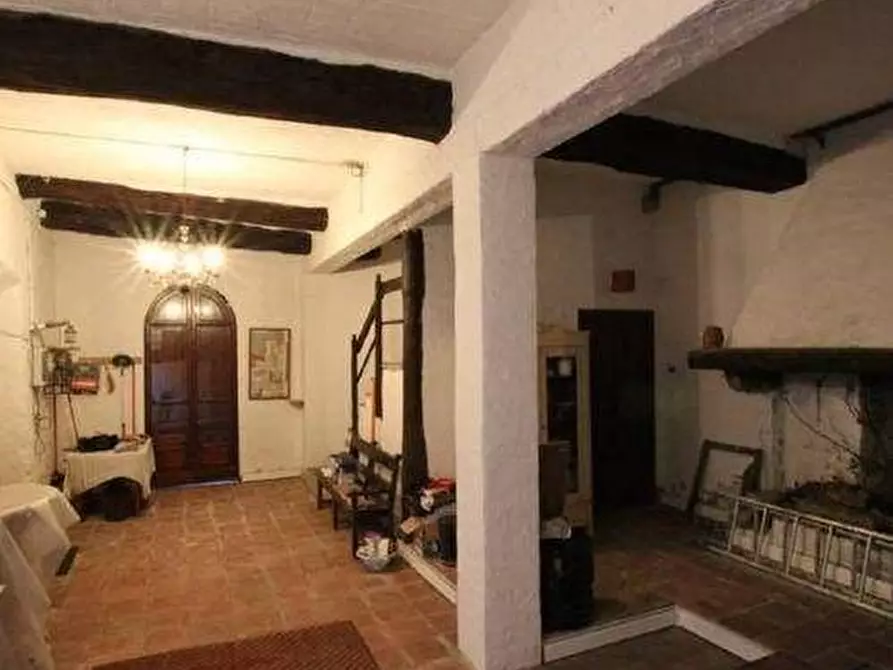 Immagine 2 di Rustico / casale in vendita  a Vinci