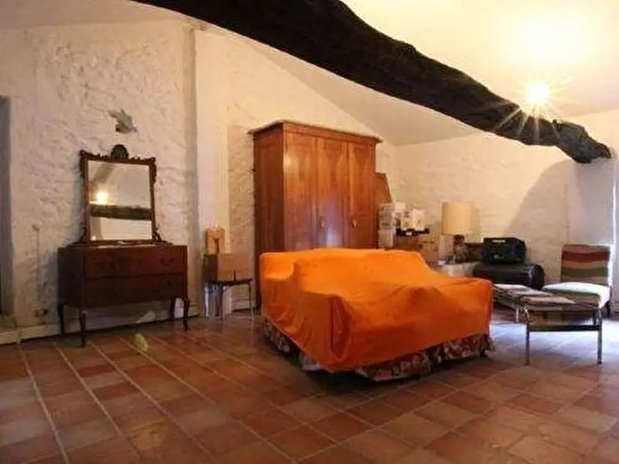 Immagine 10 di Rustico / casale in vendita  a Vinci