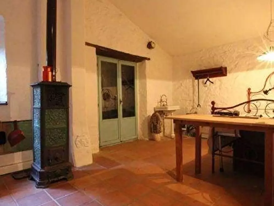 Immagine 12 di Rustico / casale in vendita  a Vinci