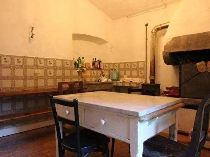 Immagine 8 di Rustico / casale in vendita  a Vinci