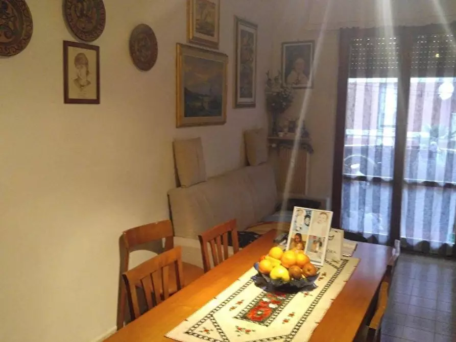 Immagine 9 di Appartamento in vendita  a Massa