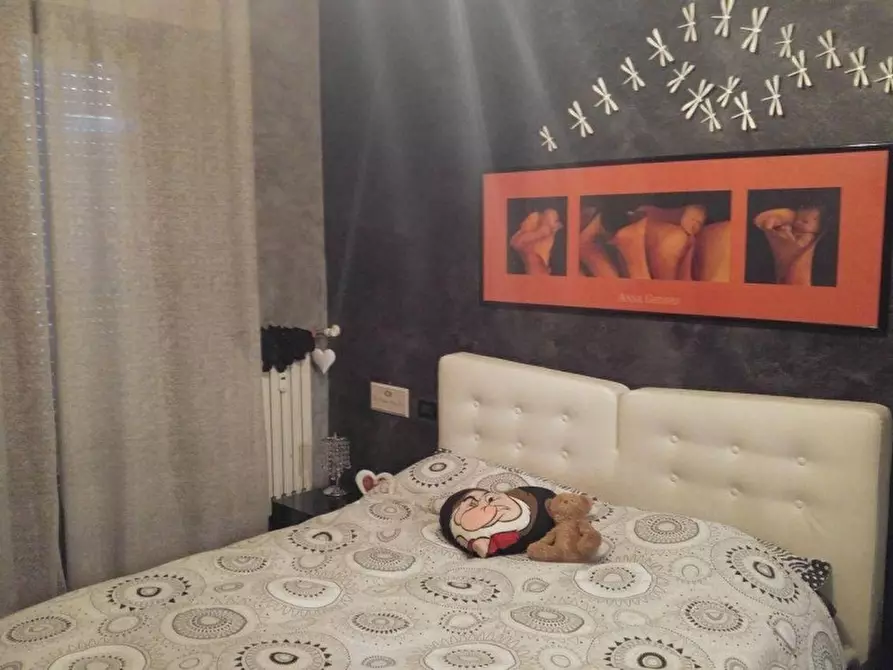 Immagine 4 di Appartamento in vendita  a Massa