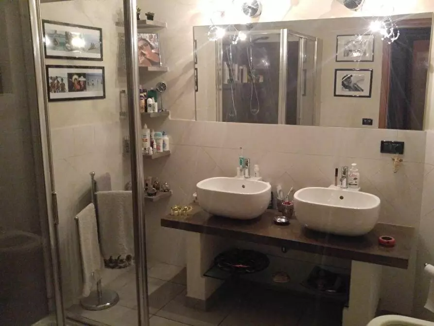 Immagine 5 di Appartamento in vendita  a Massa