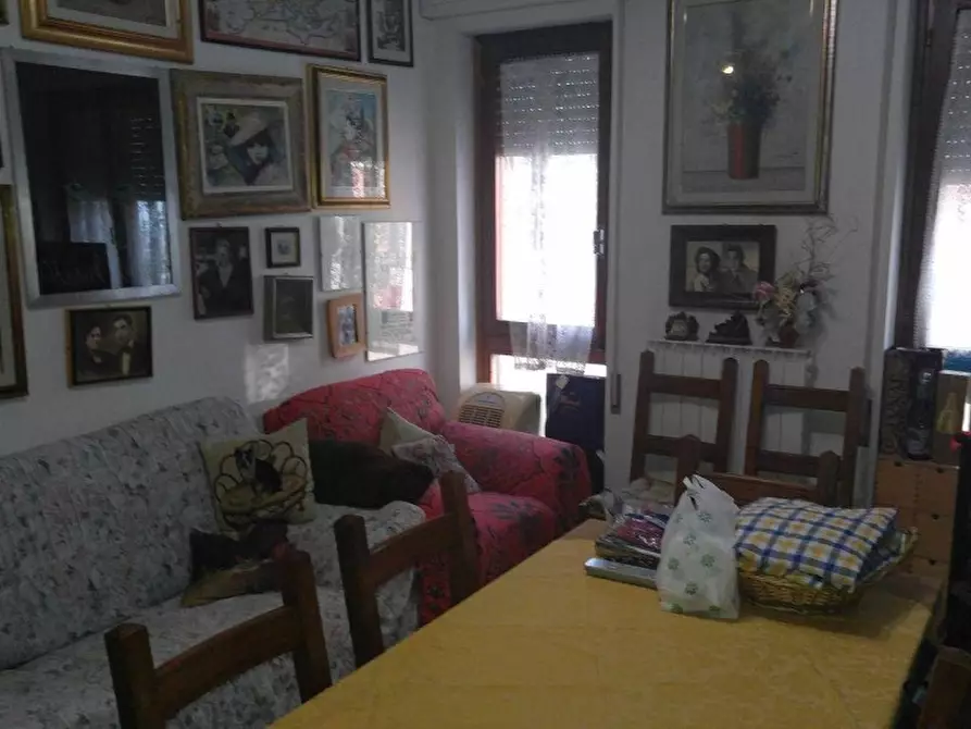 Immagine 3 di Appartamento in vendita  a Massa