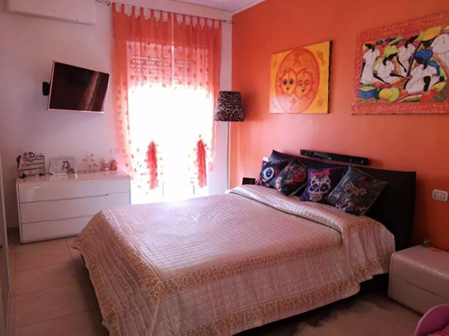 Immagine 8 di Appartamento in vendita  a Massa