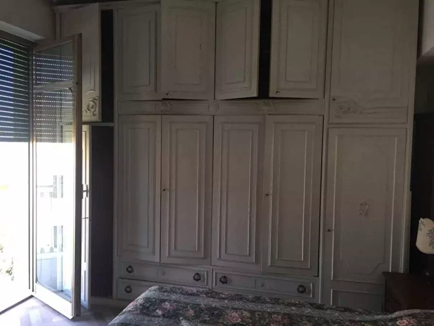 Immagine 4 di Appartamento in vendita  a Massa