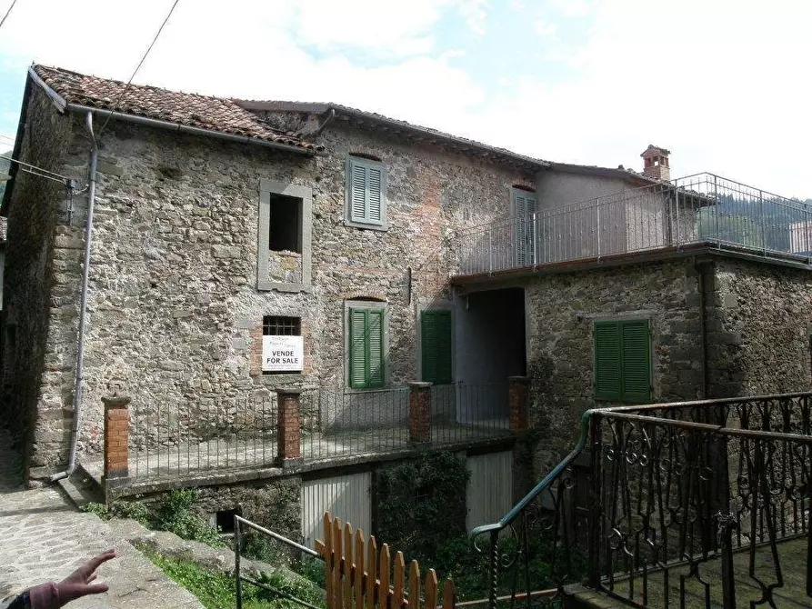 Immagine 1 di Casa indipendente in vendita  a San Romano In Garfagnana