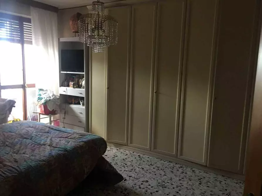 Immagine 4 di Appartamento in vendita  a Massa