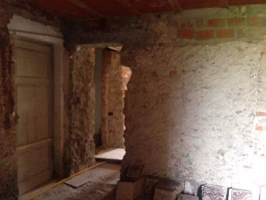 Immagine 4 di Villetta a schiera in vendita  a Massa