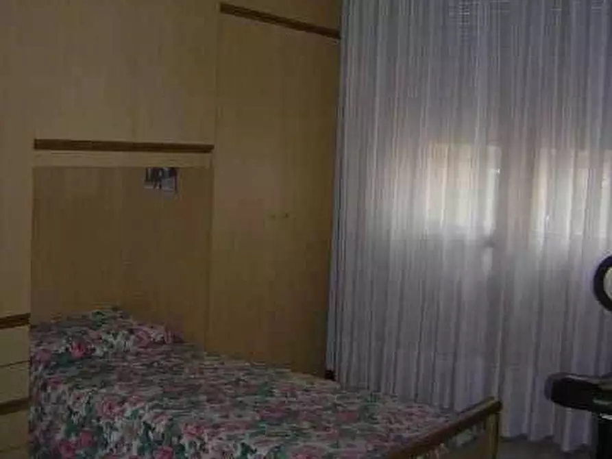 Immagine 7 di Appartamento in vendita  a Montignoso