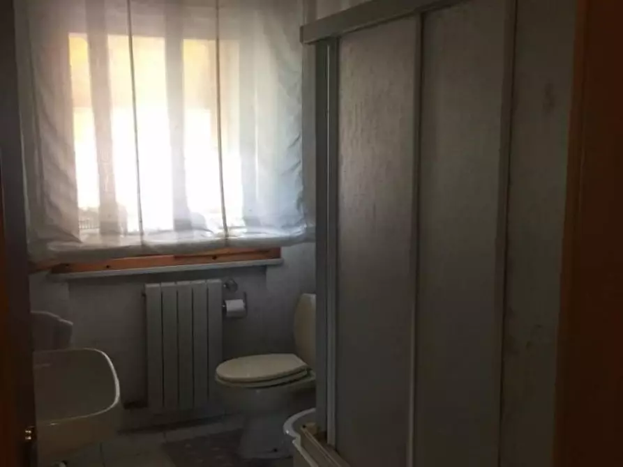 Immagine 9 di Appartamento in vendita  a Montignoso