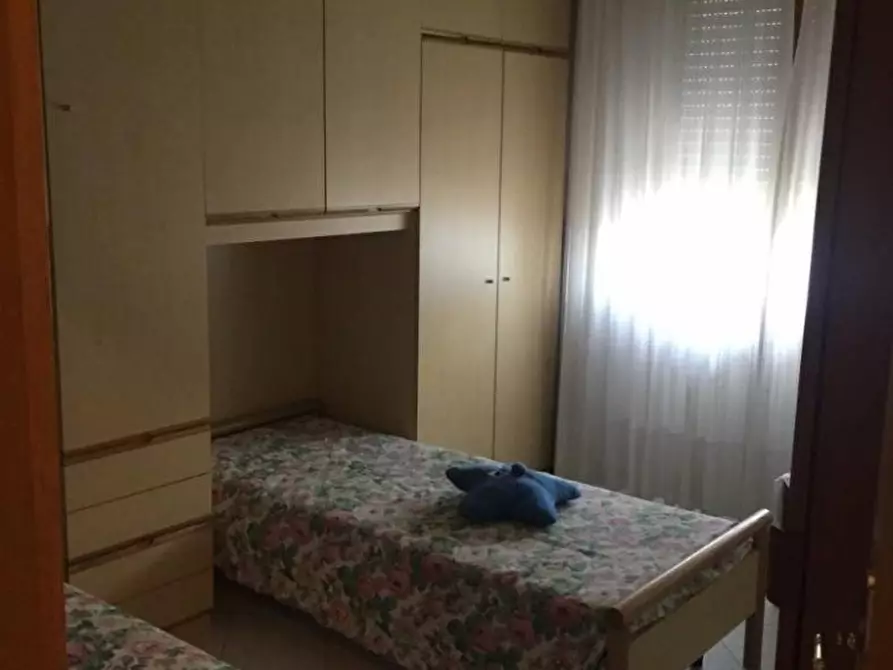 Immagine 7 di Appartamento in vendita  a Montignoso